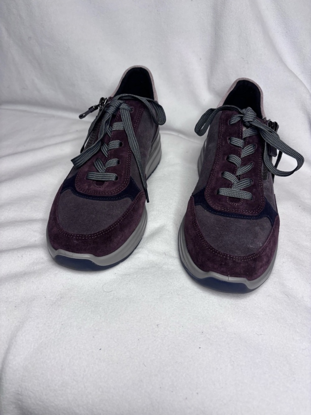 Ara Gardenia HighSoft Leather Sneakers Wide Fit Side Zip Plum UK 6/US 8 Comfort